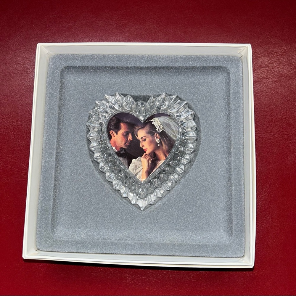 New Mikasa Crystal Cupid Heart Frame